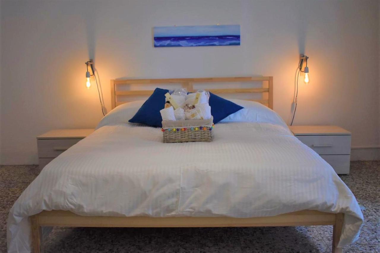 Bed and Breakfast Living Simply CTA Exteriér fotografie